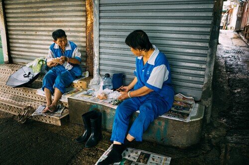 现时领取最低工资的打工仔,当中不少是从事最基层的清洁工作。(摄影:赖忆南)