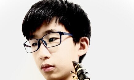 SY sax headshot_1734926211.jpg