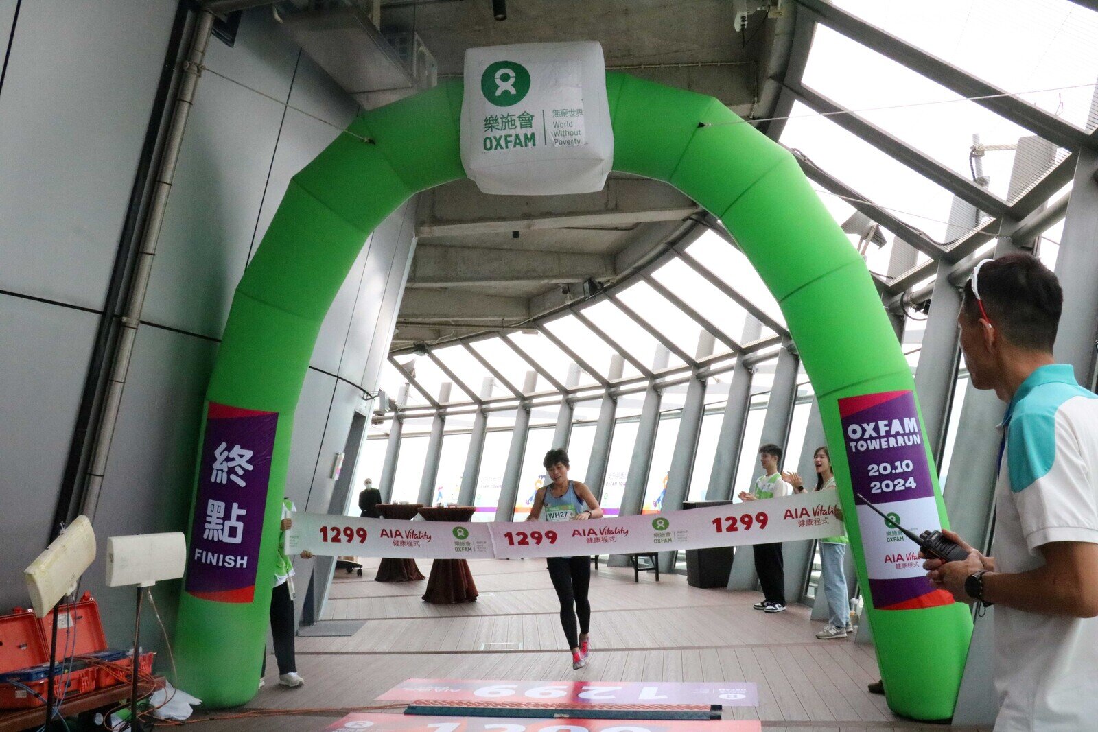 「個人競跑」女子組半塔冠軍由陳美娟奪得，以5分8秒破記錄成績完成賽事。 