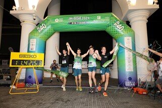 100公里路線方面，隊號8049以11小時42分鐘以第一名完成，隊員包括Jeffrey Ian Campbell、Ryan Roger Whelan、Alexandre Francis Bernand Neyrinck、Lodewijk Vriens。