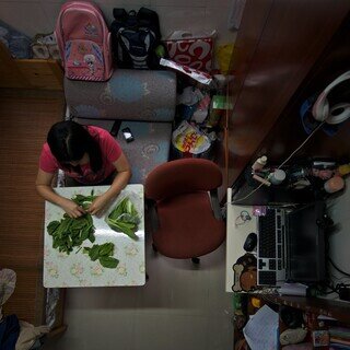 婦女貧窮與家庭崗位限制