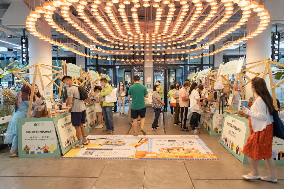 「貧窮說.一起市集」